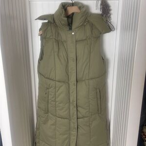 AVEC Quilted Sleeveless Puffer Vest - Olive Green